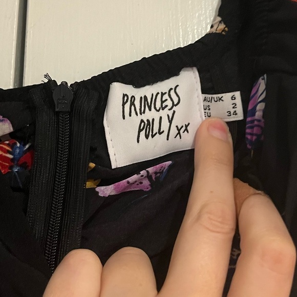 PRINCESS POLLY size 2 black with butterfly detail dress - Picture 4 of 5